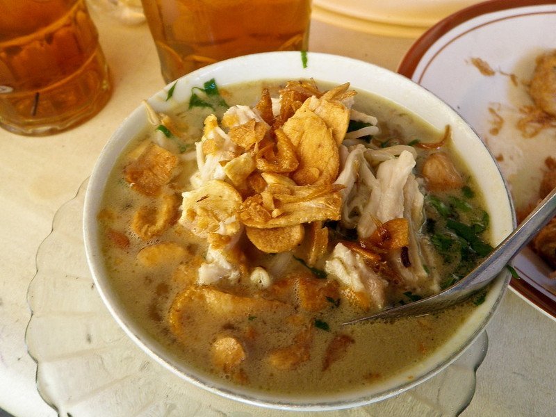 10 Soto di Bandung yang Enak. Cocok buat Cuaca yang Dingin