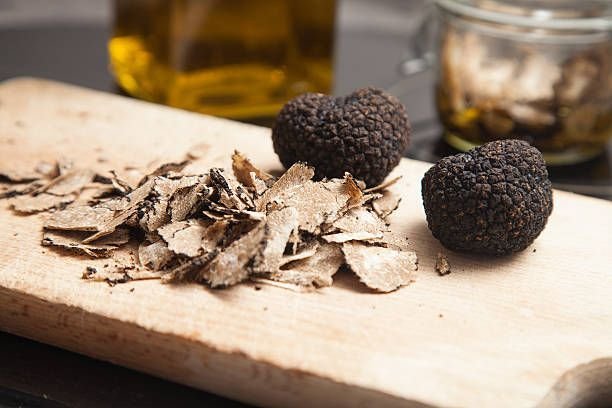 Apa Itu Truffle dan Kenapa Harganya Bisa Mahal Banget?