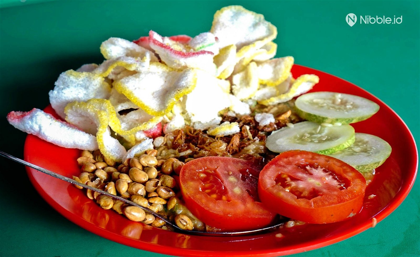 Menikmati Bubur Goreng Bang Juna yang Juara