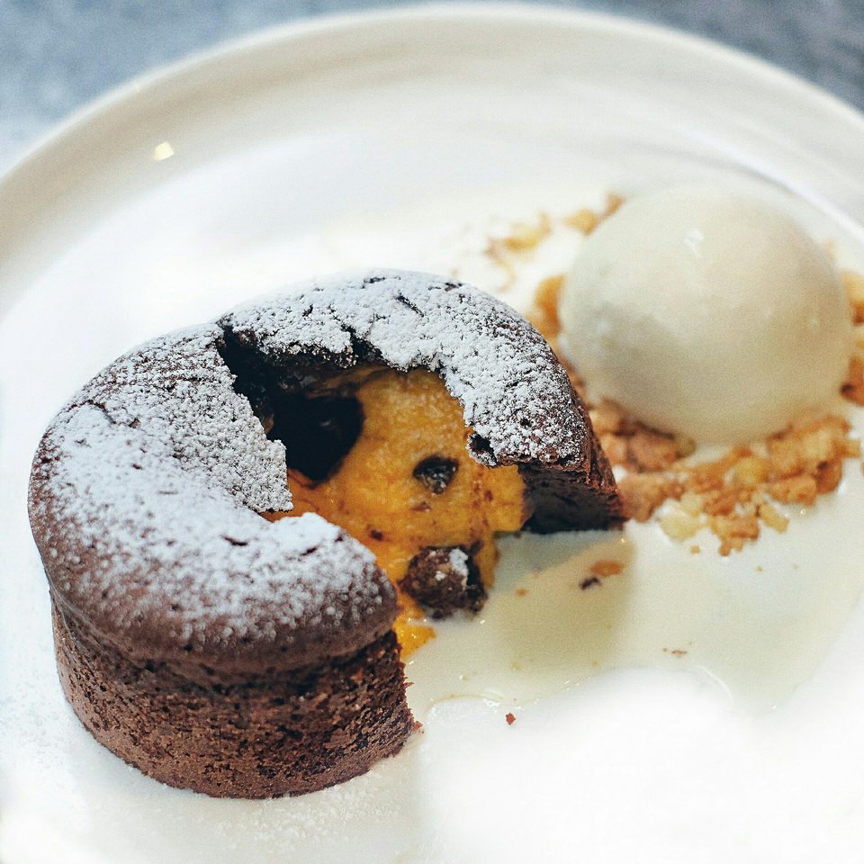 7 Lava Cake di Jakarta yang Paling Meleleh