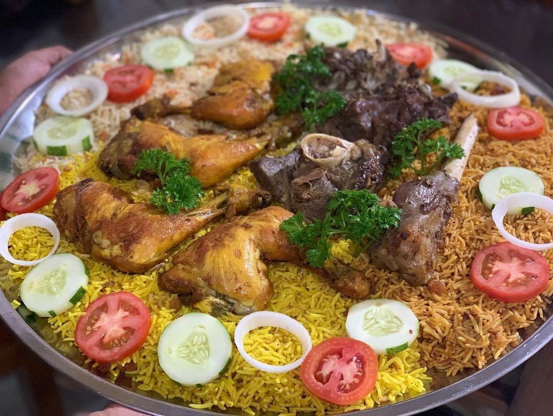 10 Tempat Berburu Nasi Briyani di Surabaya yang Paling Sedap