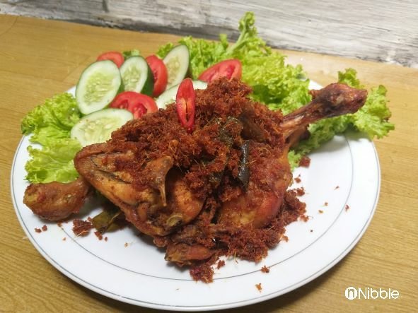 Resep Ayam Goreng Lengkuas. Enak, Gurih, dan Wangi