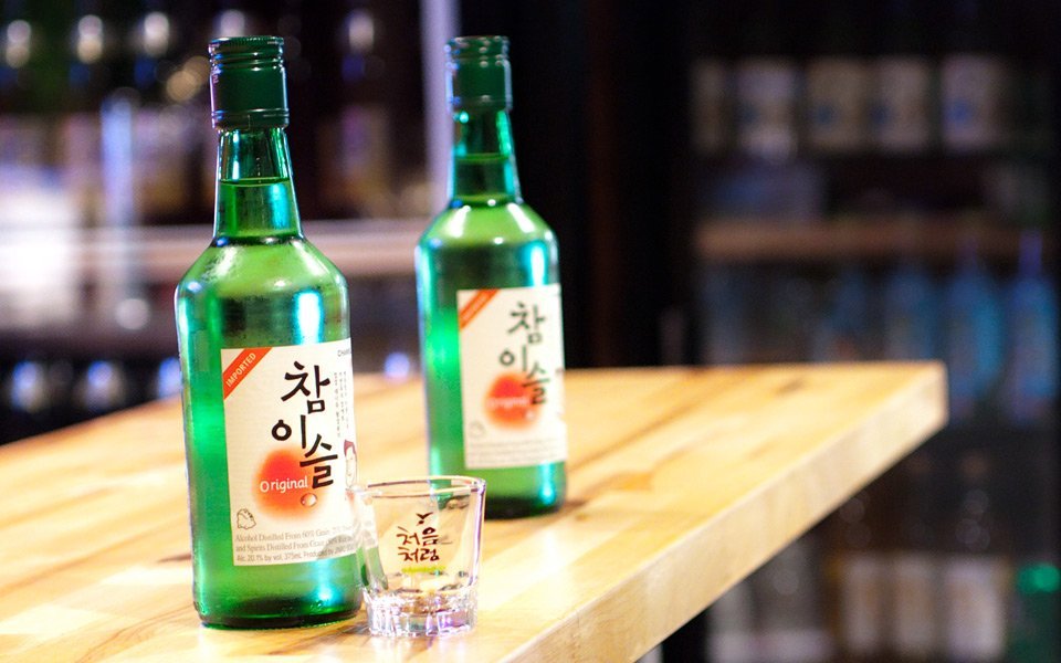 7 Tempat Minum Soju di Jakarta Paling Asik dan Lengkap