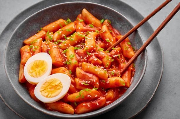 10 Tteokbokki Instan Paling Enak Buat Dimasak di Rumah